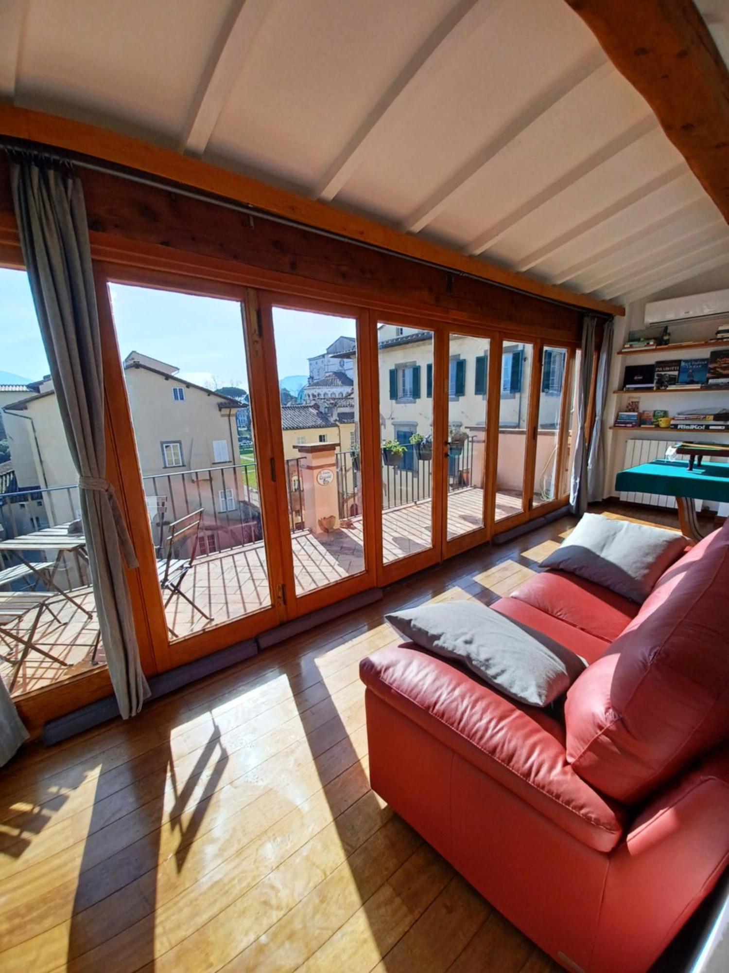 Terrazza Coccode' Spazioso Con Vista Mozzafiato! Lucca Kültér fotó